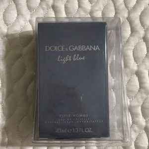 Light blue perfume